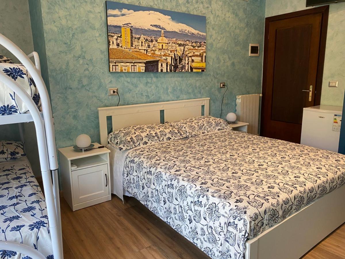 B&B Catania Centro - Charme & More Bagian luar foto